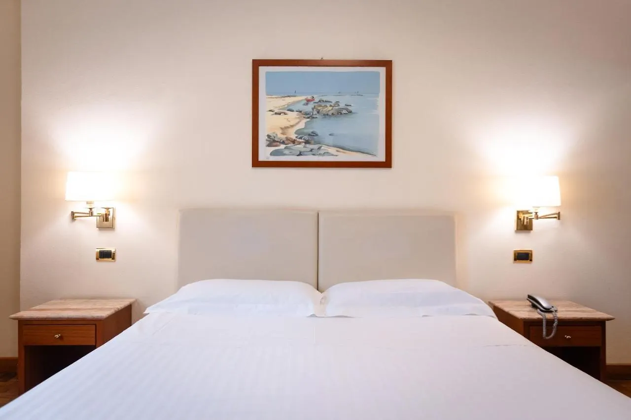 Hotel Airone غروسيتو إيطاليا